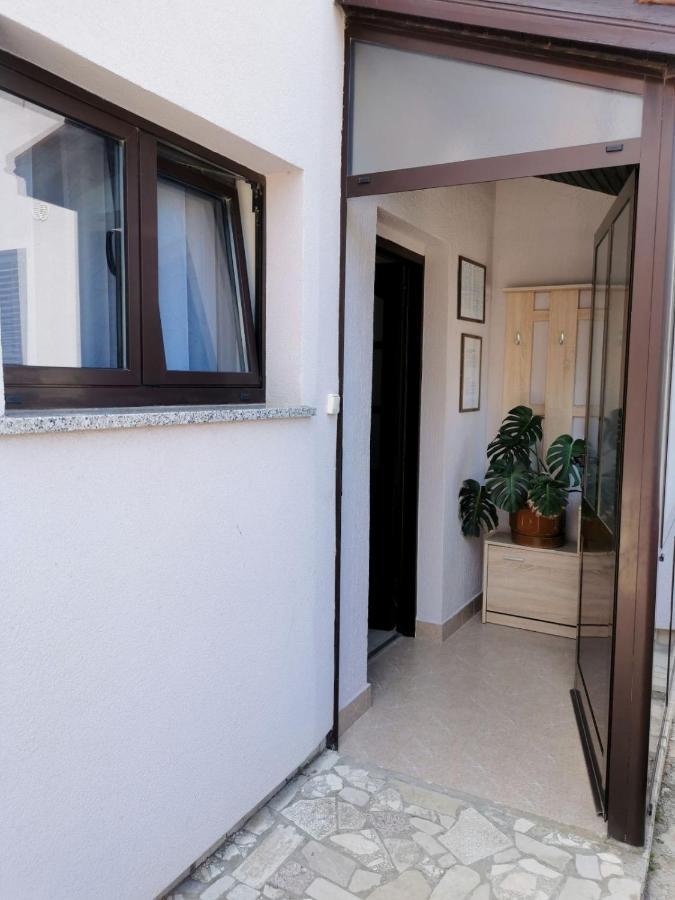 Apartman Lana Medulin Exterior photo
