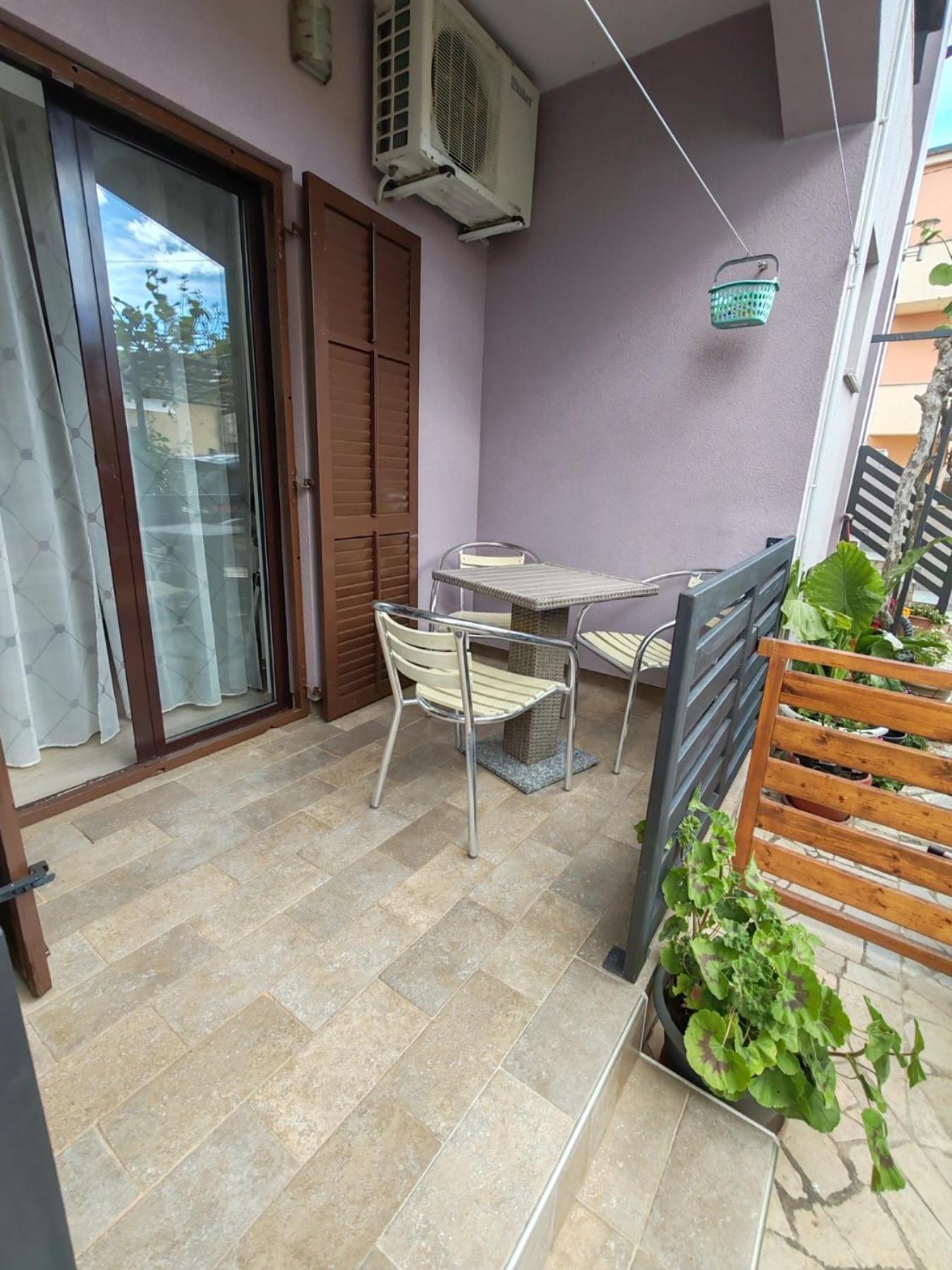 Apartman Lana Medulin Exterior photo